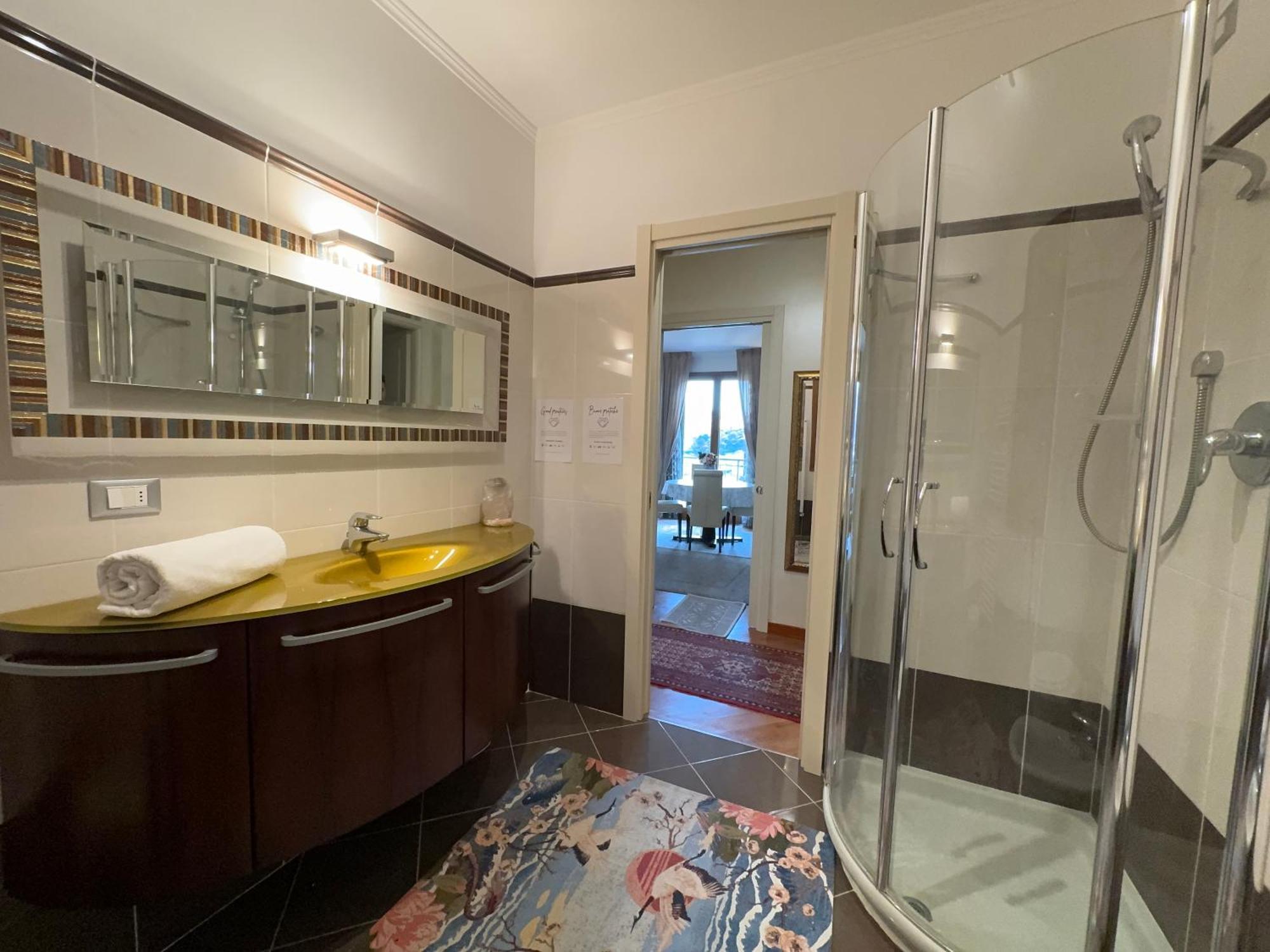 Вилла Casa Perfetta Per Grandi Famiglie, Con Jacuzzi Bevera  Экстерьер фото