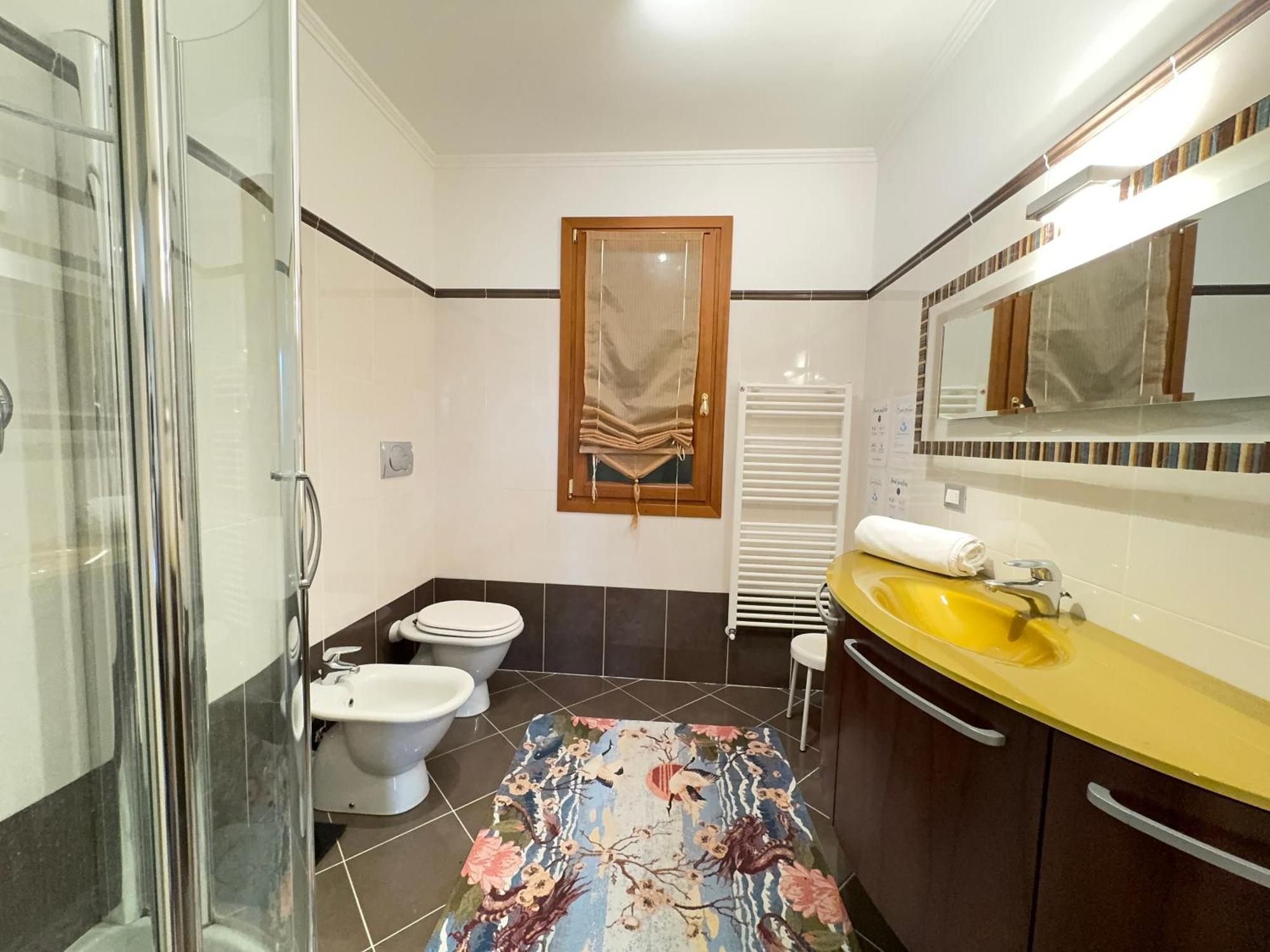 Вилла Casa Perfetta Per Grandi Famiglie, Con Jacuzzi Bevera  Экстерьер фото